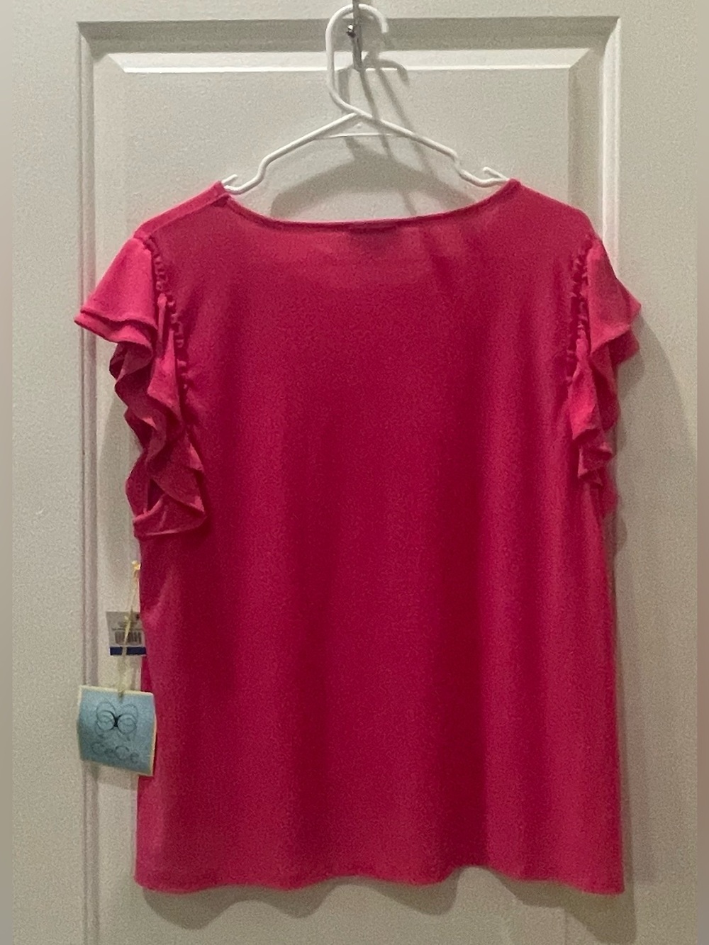 NEW…CeCe Double Ruffle Knit Top - Picture 3 of 4